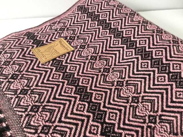Peruvian Textiles Alpaca Blanket & Throw Soft Beautiful Great Addition To Your Home Decoration - image 1
