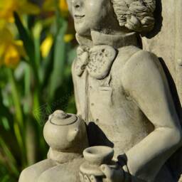 Mad Hatter - Alice in Wonderland Stone Garden Ornament - thumbnail 4