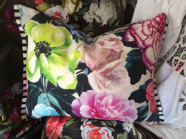 Designers Guild Pandora Peony Pillow Cover Floral Linen With Noir Trim - image 1