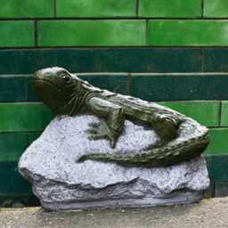 Concrete Lizard Statue Stone Reptile Figurine Cement Garden Sculpture Outdoor Yard Ornament Patio Decor Animal Figure Reptile Lover Gift - thumbnail 1