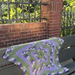 Crocheted Star Blanket - Baby Blanket/Lap Blanket/Afghan Gender Neutral - thumbnail 2
