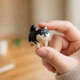 Handcrafted Wooden Shiba Inu Figurine - Dog Decor Mini Ornament Desk Shelf Gift For Lovers - thumbnail 4