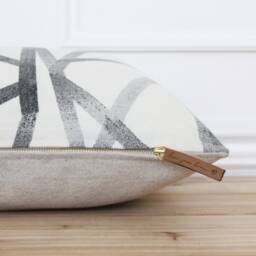 Black Line Geometric Pillow Cover Modern Throw Farmhouse Traditional Handmade - London - thumbnail 2