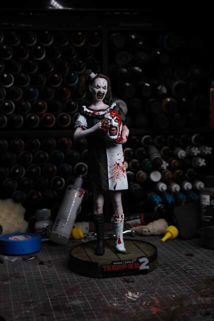The Terrifier 2 Pale Girl Statue - image 1