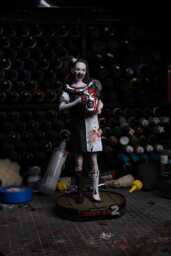 The Terrifier 2 Pale Girl Statue - thumbnail 1