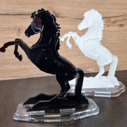 Unique Horse Sculpture - thumbnail 3