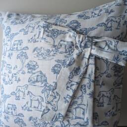 French Country Blue Ruffled Cushion Cover Farmhouse Animal Frilly Pillow - thumbnail 3