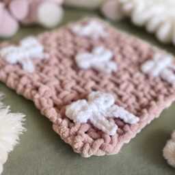 Baby Girl Comforter, Pink Lovey Blanket, Bow Security Blanket For Baby, Handmade Comfort Gift - thumbnail 1