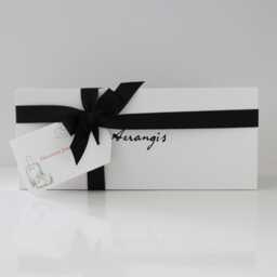 Discovery Journey Gift Set With Three Elegant Scented Candle & A Wick Trimmer - thumbnail 2