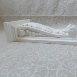 A Pair Of Large Victorian Carved Acanthus Leaf Design Plaster Corbels From A Original , 26cm High 16 1/2cm Wide 8cm Deep - thumbnail 3