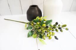 Life Like Berry, Rustic Green Christmas Decor, Wreath Filler, Artificial Red Table Centerpiece, Bouquet Filler