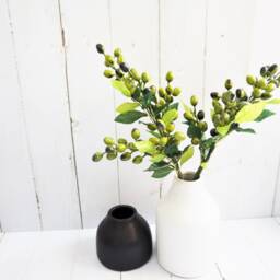 Life Like Berry, Rustic Green Christmas Decor, Wreath Filler, Artificial Red Table Centerpiece, Bouquet Filler - thumbnail 3