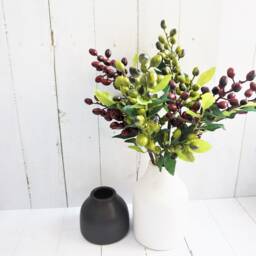 Life Like Berry, Rustic Green Christmas Decor, Wreath Filler, Artificial Red Table Centerpiece, Bouquet Filler - thumbnail 4