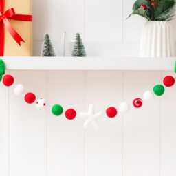 Christmas Tree & Star Felt Garland - Red Green White Wool Ball Holiday Decoration Festive Mantle Shelf Or Wall Hanging - thumbnail 4