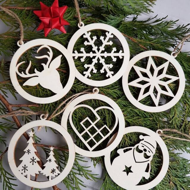 Set Of Six Danish Nordic Scandi Wooden Traditional Craft Christmas Tree Ornaments