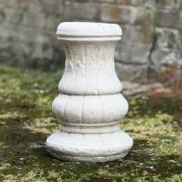 Outdoor Plinth Statue Stone Large Stand Sculpture Garden Pedestal Figurine Cement Decoration Handmade Ornament Lover Gift