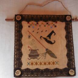 Boil & Bubble Toil Trouble Wall Hanging - thumbnail 2