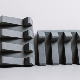 ndustrial Concrete Soap Dish, Vertical Comb Holder, Modern Minimalist Bathroom Tray, Grey Cement Saver, Architectural Decor Gift - thumbnail 4