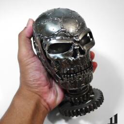 Recycled Metal Mini Skull - Small Item - thumbnail 4