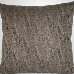 "Contemporary Paisley Decorative Pillow Cover in 24""x24" - thumbnail 3