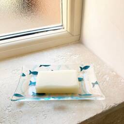 Handmade Glass Fish Soap Dish, Painted Turquoise Bathroom Decoration - thumbnail 4