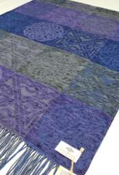 Calzeat Made in Scotland Jacquard Woven Celtic Knot Pewter Throw - thumbnail 1