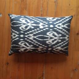 Handwoven Silk Ikat Pillow Cover Black & Beige Fleur De Lis Cushion - thumbnail 2