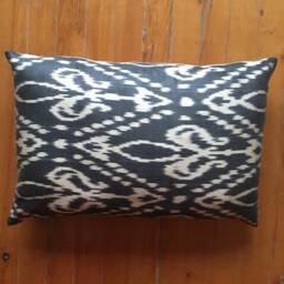 Handwoven Silk Ikat Pillow Cover Black & Beige Fleur De Lis Cushion - thumbnail 3