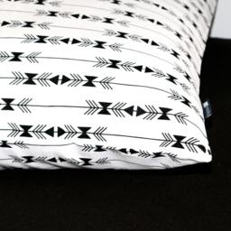 Standard Size Pillowcase - Monochrome Black Arrows On White Toddler Or Baby Bedding Unisex Pillow Cover Standard - thumbnail 4