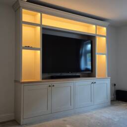 Custom Media Cabinet - Wall-Mounted Solid Oak Worktop Led Lighting Made To Measure Spray Finish in Any Color Fixed Size 65 - thumbnail 2