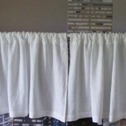 White Linen Cafe Curtain Softened Window Valance - thumbnail 2