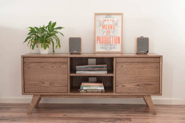 Tv Unit - Whisky -- Media, Hi-Fi Stand, Sideboard Handmade 100% Solid Oak - image 1