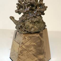 "Bronze Sculpture ""Haircut" - thumbnail 2