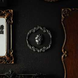Ornate Human Heart Gap Filler For Goth Gallery Walls/Handmade Gothic Wall Decor Witchy Dark Academia Gift Morbid Mini Sculpture - thumbnail 3