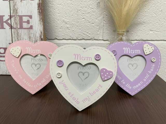 For Mum Wooden Heart Picture Frame in Pastel Colours With Sentimental Message Shabby Chic Photo Frame. Gift For Mothers Day Mums Or Birthday - image 1