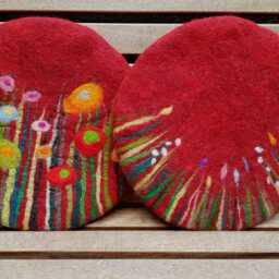 Handfelted Seat Cushion With Flowers & Grass, Spring, Red - thumbnail 2