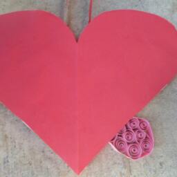 Quilled Heart Wall Hanging Red, Pink & White Paper Filigree - thumbnail 4