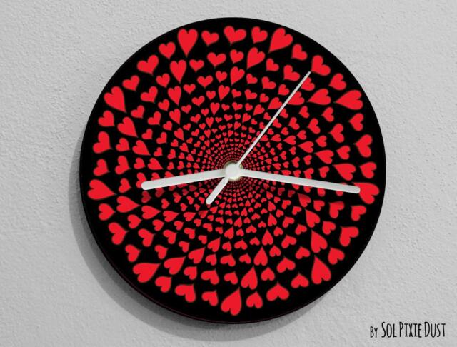 Heart Pattern Wall Clock - image 1