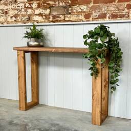 Rabil // Scandinavian Entryway Console Table/Radiator Cover - thumbnail 2