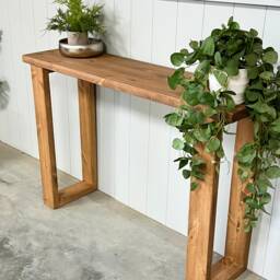 Rabil // Scandinavian Entryway Console Table/Radiator Cover - thumbnail 3