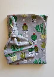 Cactus Gender Neutral Coming Home Set. Swaddle Blanket & Newborn Hat Baby Clothes. Photo Prop. Babay Shower Gift - thumbnail 1