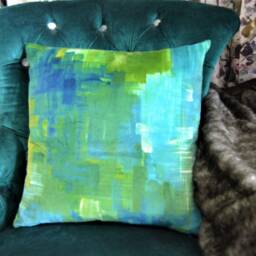 Harlequin - Amoura Velvet Emerald/Lime Stunning Brushstroke Cushion Cover Throw Pillow Designer Home Decor - thumbnail 3