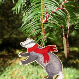Badger in Scarf Wooden Decoration/Woodland Animal Christmas Tree Ornament Winter Gift Holiday Stocking Filler - thumbnail 2