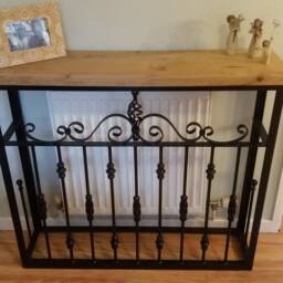 Radiator Cover-Oak Shelf-Hallway Console-Radiator Screen-Decorative-Bespoke Furniture-Lounge-Radiator Shelf-Shelving-Oak-Natural Wood-Ornate - thumbnail 3