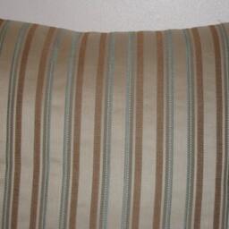 "striped Decorative Pillow Cover 24""x 24" - thumbnail 3