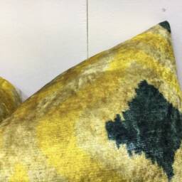 Ikat Silk Velvet Pillow Cover 16x24, Handwoven Accent Cushion - thumbnail 2