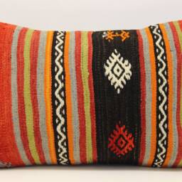 Turkish Kilim Lumbar Pillow Cover, Vintage Wool & Cotton - 16x24 Inch - thumbnail 2