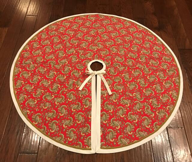 Handmade 54.5 Inch Red Paisley Christmas Tree Skirt-Made in Usa - image 1