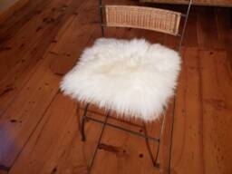 Seat Cover/Pad Made Out Of Natural Lambskin Sheepskin Colour White 42cm X - thumbnail 1