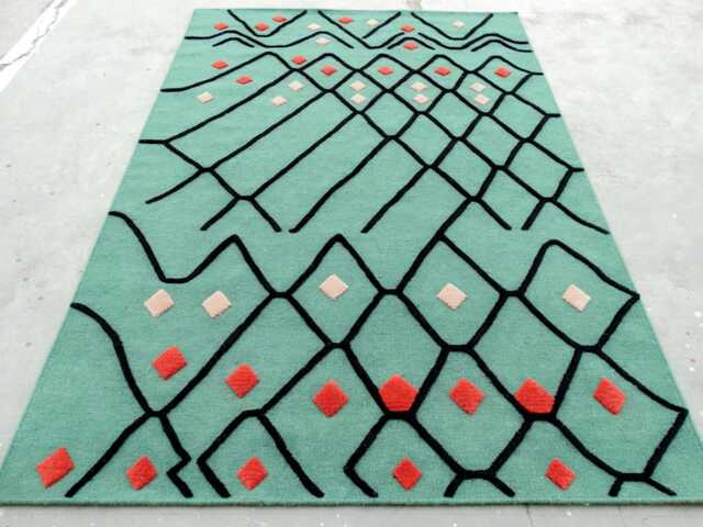 Handwoven Wool Kilim Rug - image 1